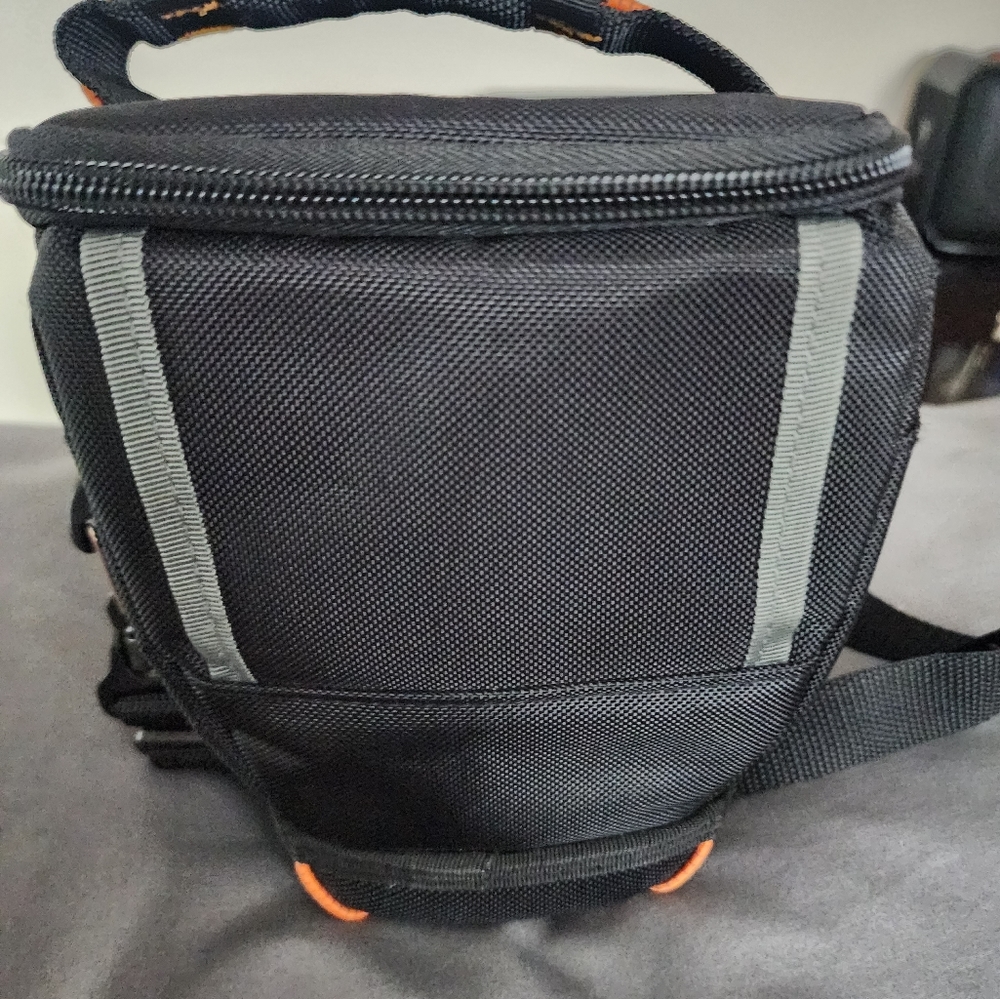 Camera Bag - Picture 4 of 7